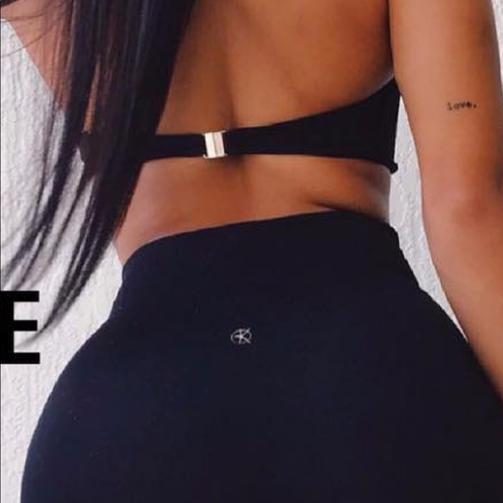 SOLD ‼️Workouts by Katya black thermal leggings